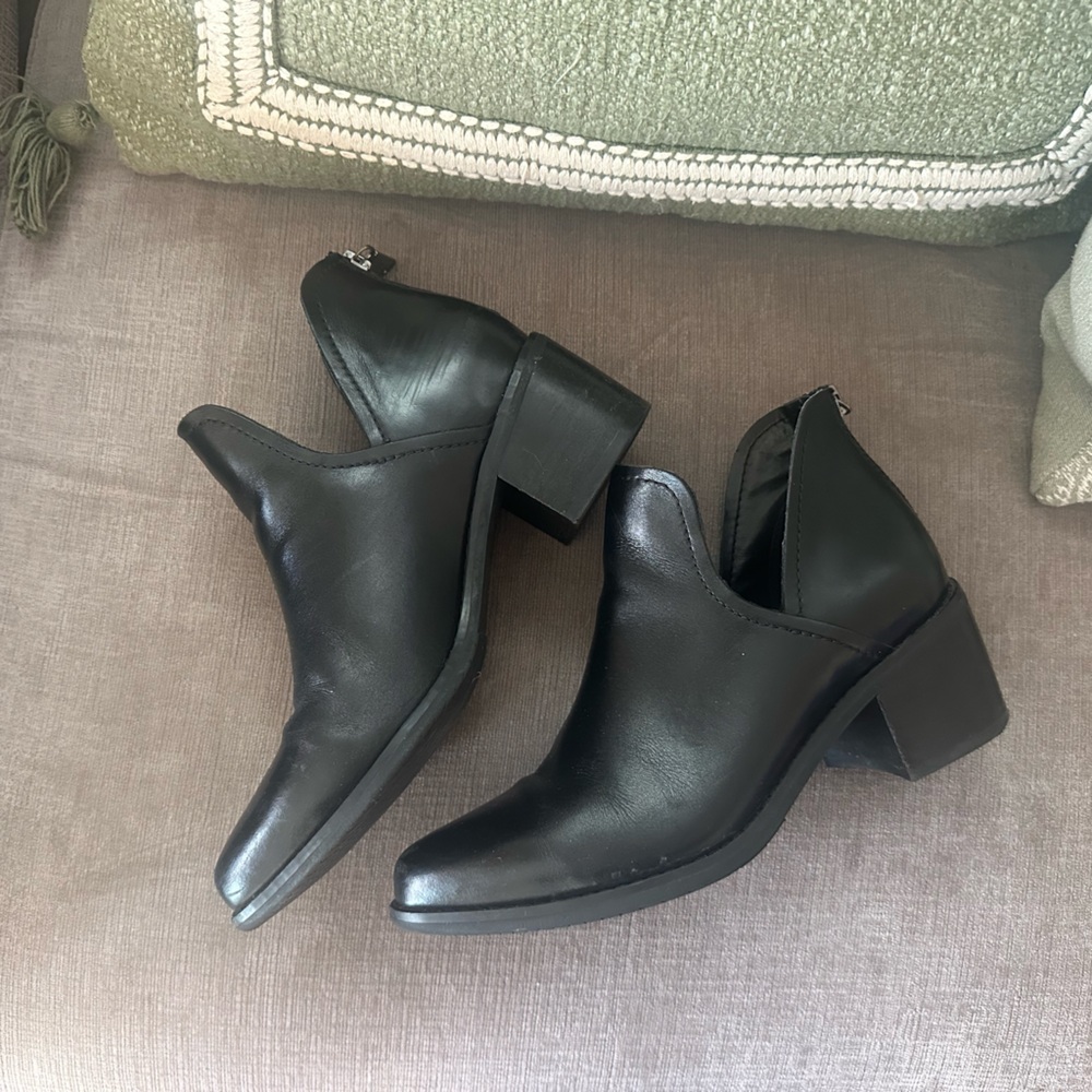 Blondo booties